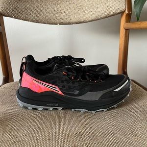 Saucony Xodus Ultra 2 - women’s 8